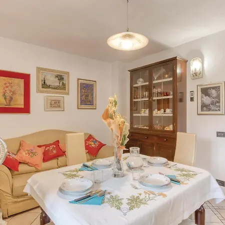 Giardino Di Carnia Διαμέρισμα